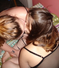 FANTASTICO DUPLEX DE GORDITAS BISEXUALES FIESTERAS