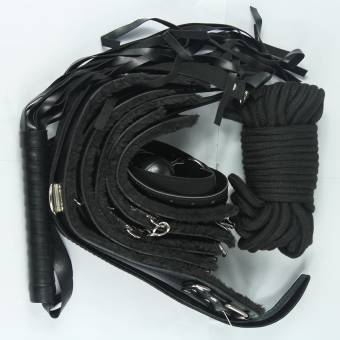Demarkt 7pcs de cuero felpa Bondage Equipo Kits para el amor (Negro). Envíos a Castellón