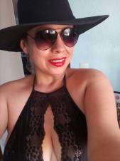 Agasajo sexual total cógeme intenso Karminaa FORNICO áreas texto