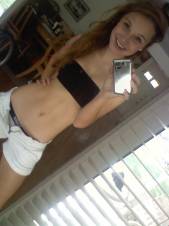 Jovencita en busca de experiencia, LLAMAME AL 803 464 372