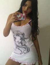 Ninfomana desesperada por sexo loco LLAMAME AL 803 464 372