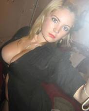Soy muy tragona, obediente y quiero follar esta noche