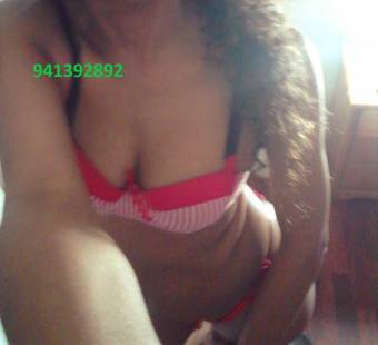 ELEGANTE ESCORTS ME ENTACAN QUE ME NALGE CUANDO ME DAS EN 4