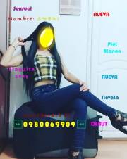 JOVEN BONITA SE ENTREGA POR DINERO A UN CABALLERO SOLVENTE