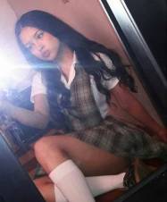 SOY UNA ESTUDIANTE MUY CALIENTE BEBE