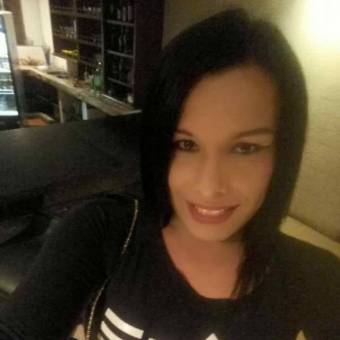 Andrea, bella transexual, super culona últimos días Quito