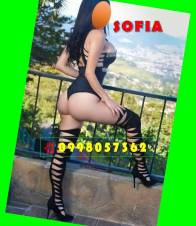 JOVENCITA DIVINA, CON MUCHAS COSAS EN MENTE PARA QUE LA PASES BIEN