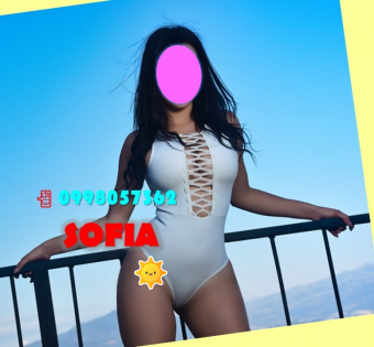 LA NENA CALIENTE QUE SABE DISFRUTAR DEL SEXO VARIADO
