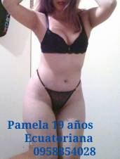 BELLAS NENAS MUY CALIENTES DISFRUTA CON ELLA DELICIOSOS MASAJES