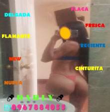CALIENTE FLACA DISPUESTA A BRINDARTE EL MEJOR MOMENTO
