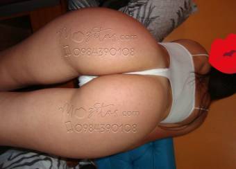 LA NENA ATRACTIVA Y MUY GOLOSA VEN Y DISFRUTA DEL PLACER