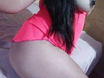 SEXY COLOMBIANA DE ESTRENO EN CAYAMBE