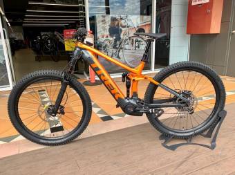 2021 Trek Madone SLR 9 eTap