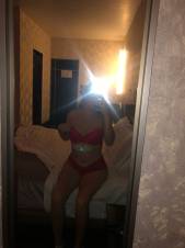 ABY UNA NIÑA PRECIOSA Y CON UN CUERPO QUE TE HARÁ PECAR