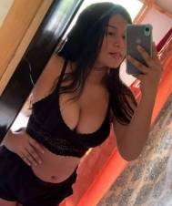 HOLA GUAPOS OS GUSTAN MIS TETAS