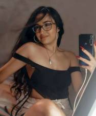 Soy Yesica y estoy muy calentita