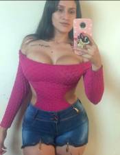 Te gustan mis tetas? Correte en ella.