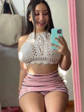ESTOY CACHONDA Y MI COÑO QUIERE POLLA DURA