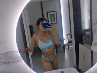 HOLA AMOR SOY VANESSA