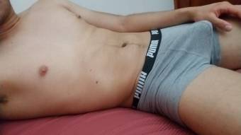 Macho joven 22 años una rica verga 18 cm