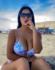 Muñequita sexy y caliente