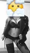 PUCHITA COMELONA ME ENCANTA PONERME EN 4
