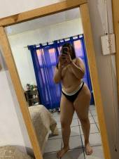 Soy una curvu muy rica bebe