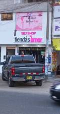 Sexshop Plaza Norte AV ALFREDO MENDIOLA  1931-A FRENTE DE PLAZA NORTE