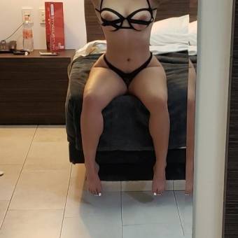 PAULA UNA NOVATA DE 23 AÑOS CON ROSTRO ANGELICAL