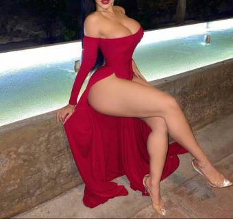 PAULA SOFISTICADA UNIVERSITARIA, ATRACTIVA, CON ESTILO, SUTIL, REFINADA, CARISMÁTICA, UN SUEÑO DE MUJER....