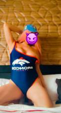 Violeta con el mejor trato y muy cachonda en la intimidad
