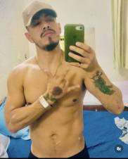 Brasileiro varonil masajista Activo lechero Disponible
