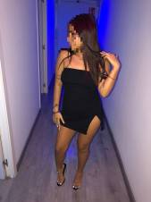 JULIANA COLOMBIANA 19 AÑOS Tu búsqueda de la mujer perfecta ha terminado. Tengo una preciosa modelo VIP dispuesta a pasar conmigo los mejores mome