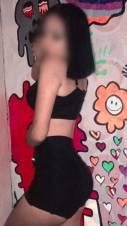 Soy una MUY JOVEN con muchas ganas de conocerte y tu?