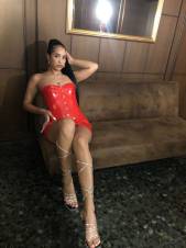 SOY UNA CHICA CUBANA EXTROVERTIDA Y MUY SENSUAL , SI DESEAS PASAR UN RATO AGRADABLE Y QUE QUIERAS RECORRER MI CUERPO CON TUS MANOS TE ESPERO NO LO DUD