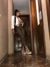 HOLA MIS AMORES MI NOMBRE ES DAYANA UNA HERMOSA CUBANA DE 19 AÑOS QUE DESEA PASAR UNAS HORAS DE MUCHO PLACER A TU LADO NO LO PIENSES MAS Y VEN A VERME