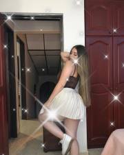 PAISA DELICIOSA DEVORADORA DE PENES AL EXTREMO ANAL 100%