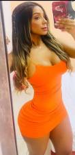 KAROL HERMOSURA Y SENSUALIDAD