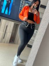 LINDA Y HERMOSA LLENA DE PASION