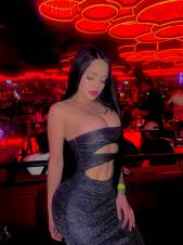 VANESA ES UNA MASAJISTA MUY ESPECIAL