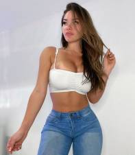 ESCORT CON UN BUBIS GRANDES Y UN CULO DE INFARTO