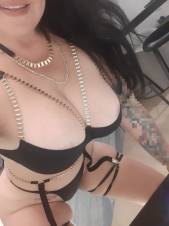 Lo has hecho con una Madurita…?? No te quedes con la duda…