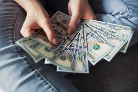 Trabajo para dama de compañia en quito
