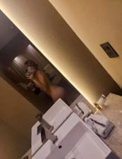 Hermosa nena nalgoncita 20 añitos disponible en GDL…