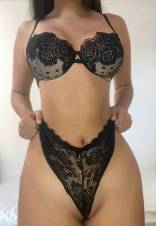 HERMOSA MUÑEQUITA COMPLACIENTE, ME ENCANTA EL SEXO!!
