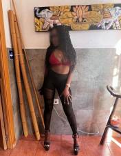 m* morena guapa elegante una amistad unica