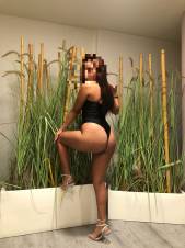 HOLA MIS AMORES MI NOMBRE ES JULIANA UNA HERMOSA CHICA COLOMBIANA DE 20 AÑOS CON MUCHAS GANAS DE SALIR DE LA RUTINA Y PASAR UNAS DE MUCHO PLACER Y SED