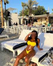 Soy Violeta una masajista erótica con unas manos mágicas