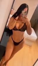 MASAJISTA COLOMBIANA MUY COMPLACIENTE