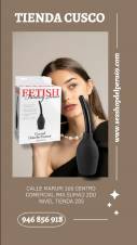 CONSOLADOR ENEMA CURVADUCHE NEGRO. Conseguir el limpiado nunca ha sido tan divertido y sucio con el sistema curvo Ducha enema. Diseñado para ser agra